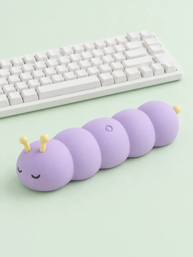 Snooze Wrist Cushion in Lilac, front view
